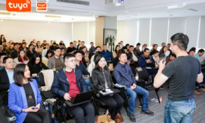 涂鸦智能 Investor Day: AI Agent开发平台锚定AI商业化时代
